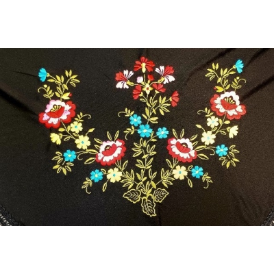 Mantoncillo bordado Niña 425